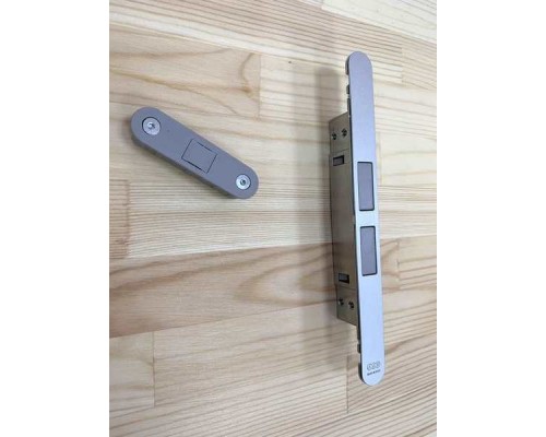 Замок дверной AGB Touch